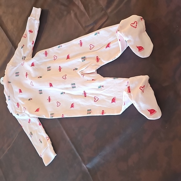 E Two Piece Footed Pajamas With Hat size 6 months of age Christmas - Picture 4 of 8